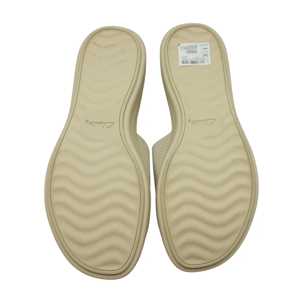Beige Wedged Sandals - Image 3