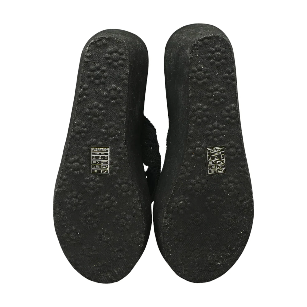 Black Wedged Sandals - Image 3
