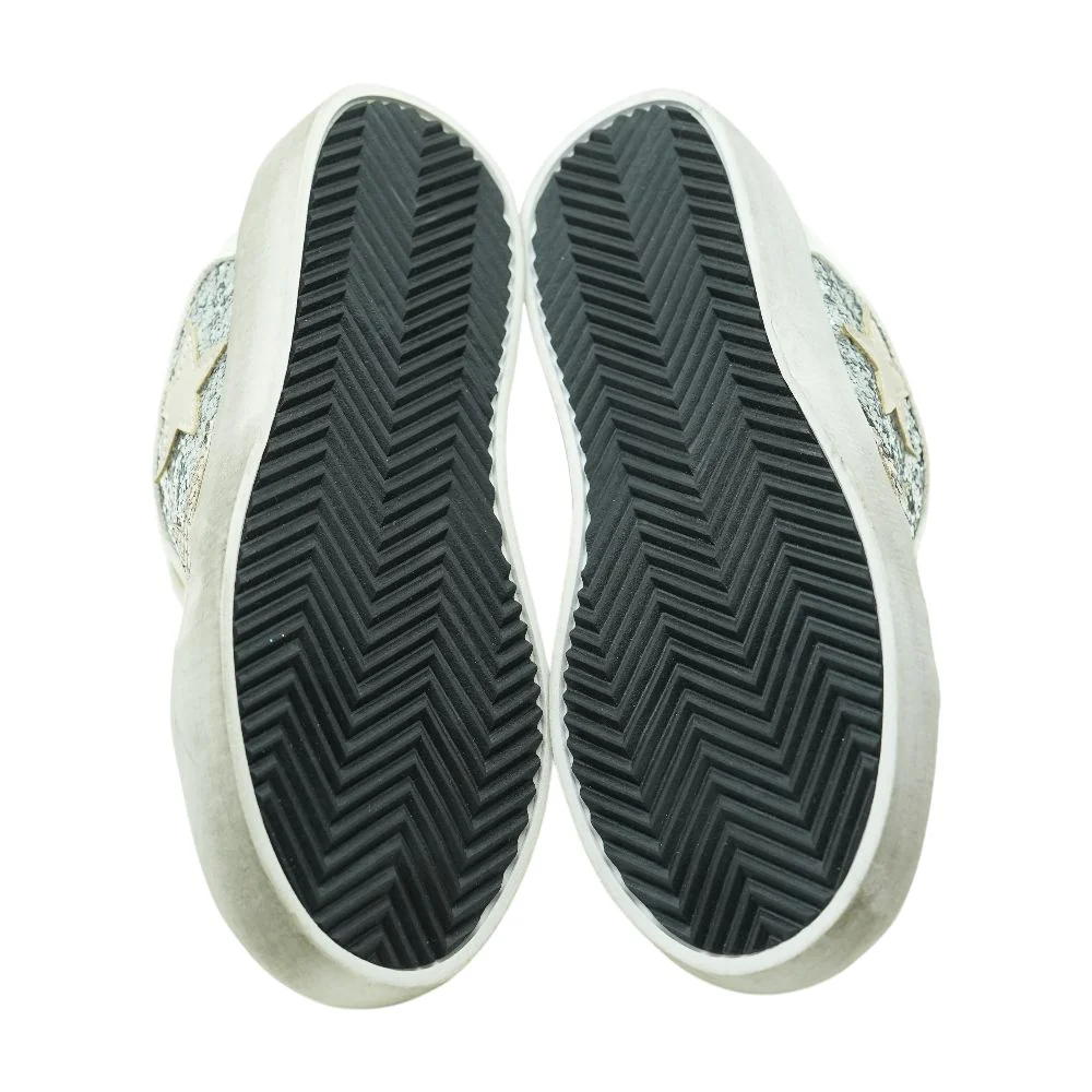 White Athletic Shoes - Image 3