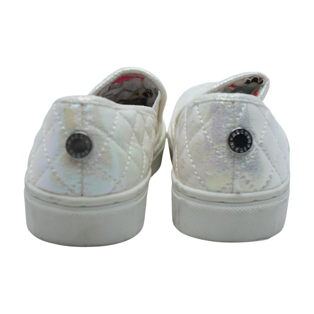 White Flats - Image 2