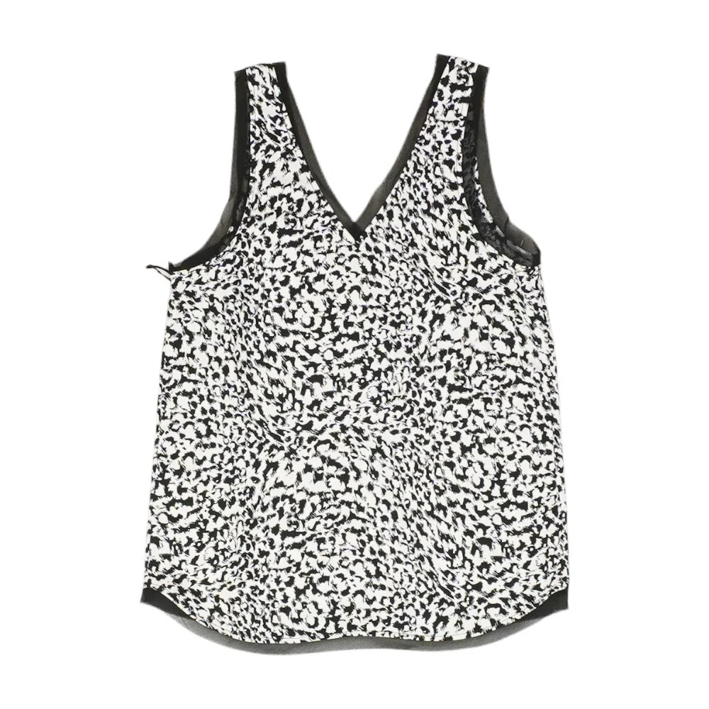 White Graphic Sleeveless Blouse - Image 2