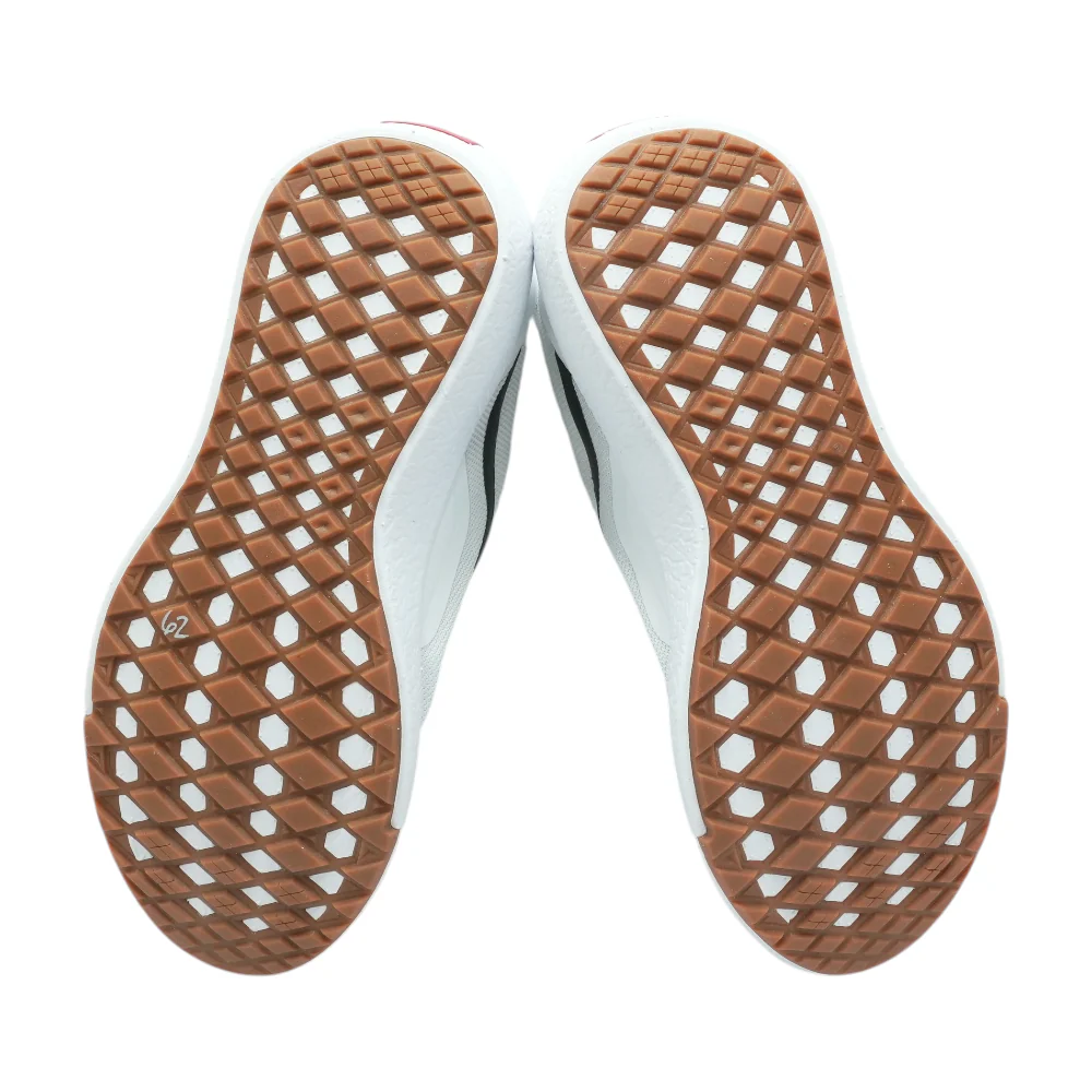 Ultra Range Low-Top Athletic Shoes - Image 3