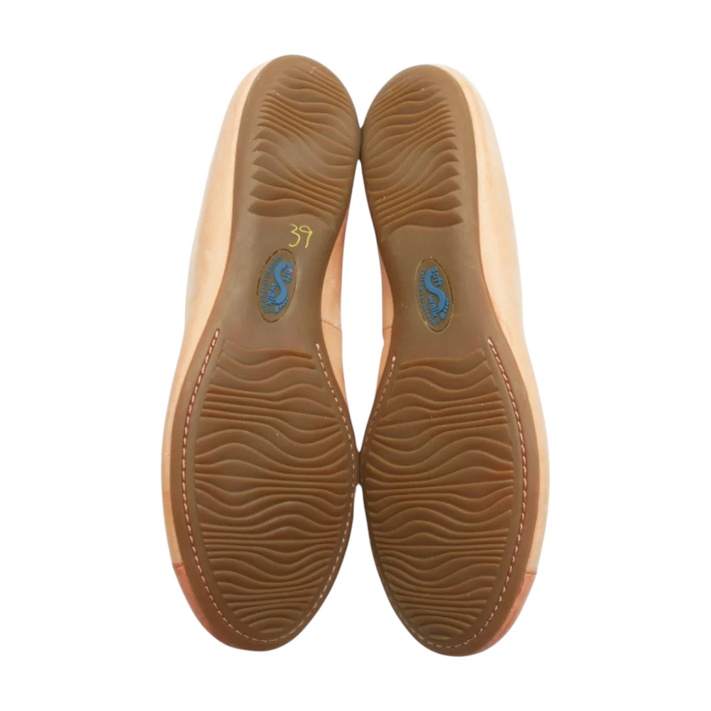Pink Slip-On Flats - Image 3