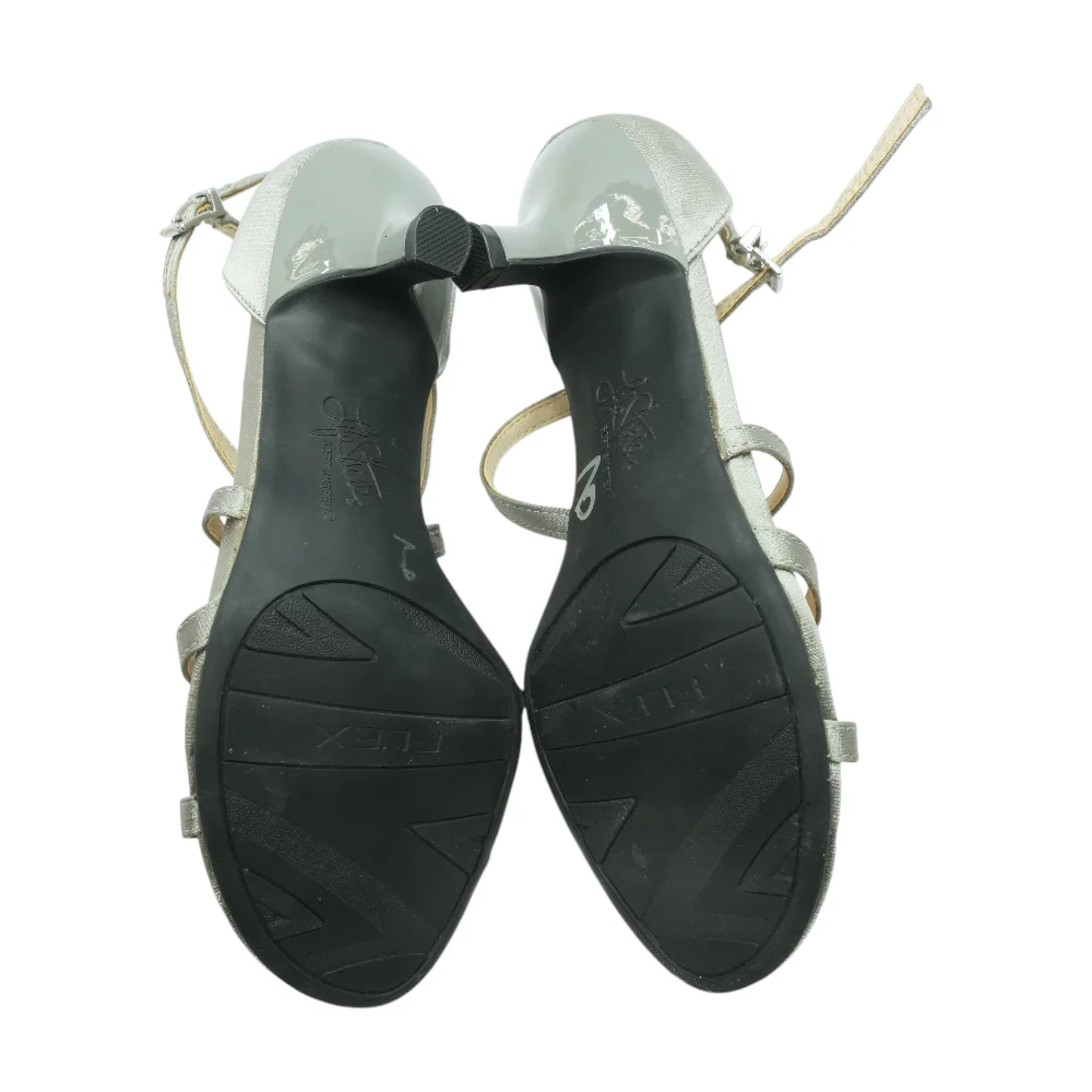 Gray Pump Heels - Image 3