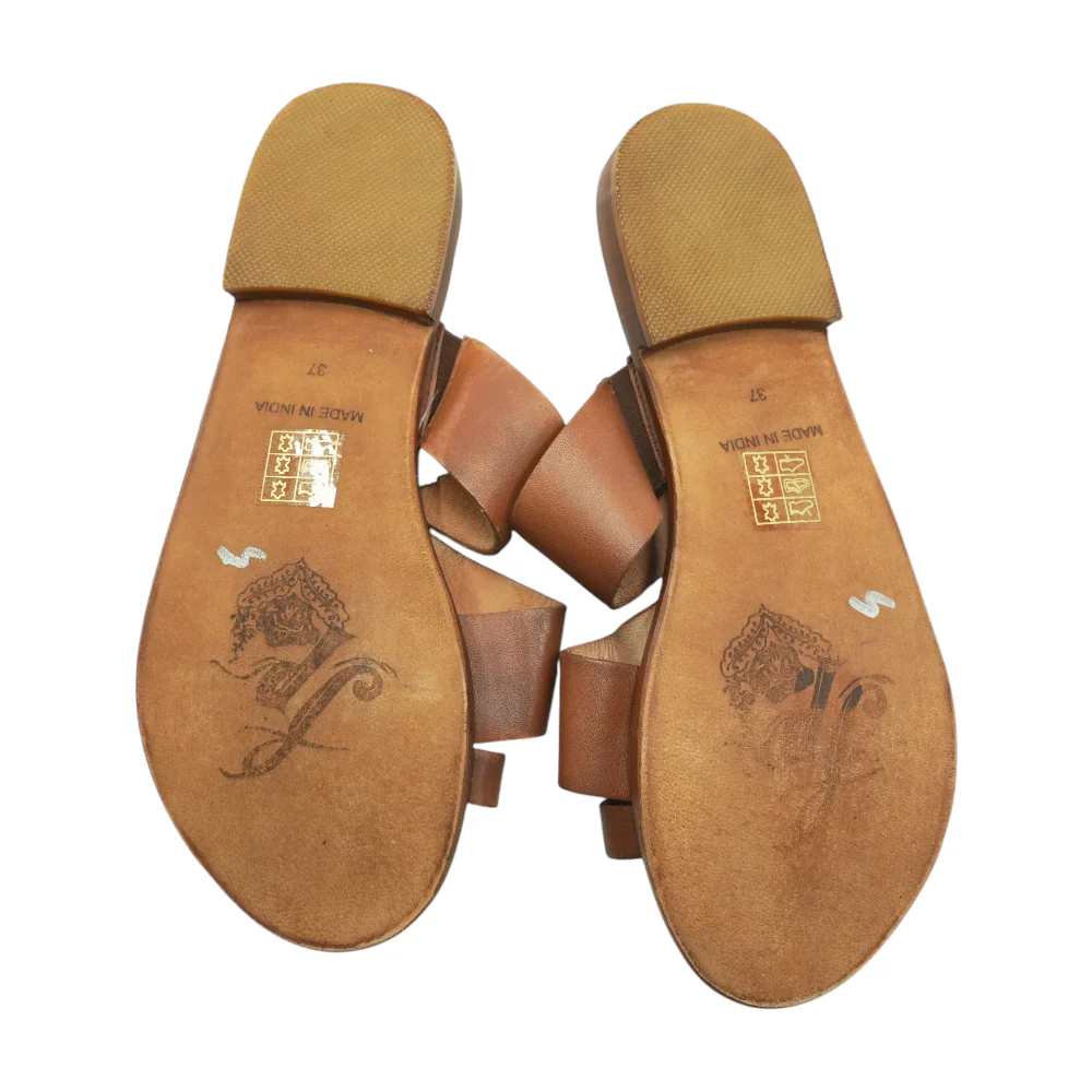 Brown Flat Sandals - Image 3