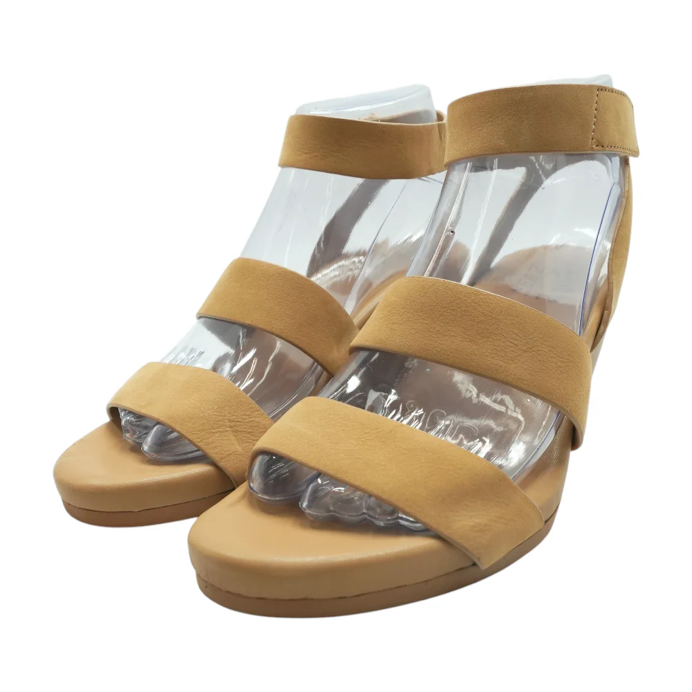 Tan Wedged Sandals