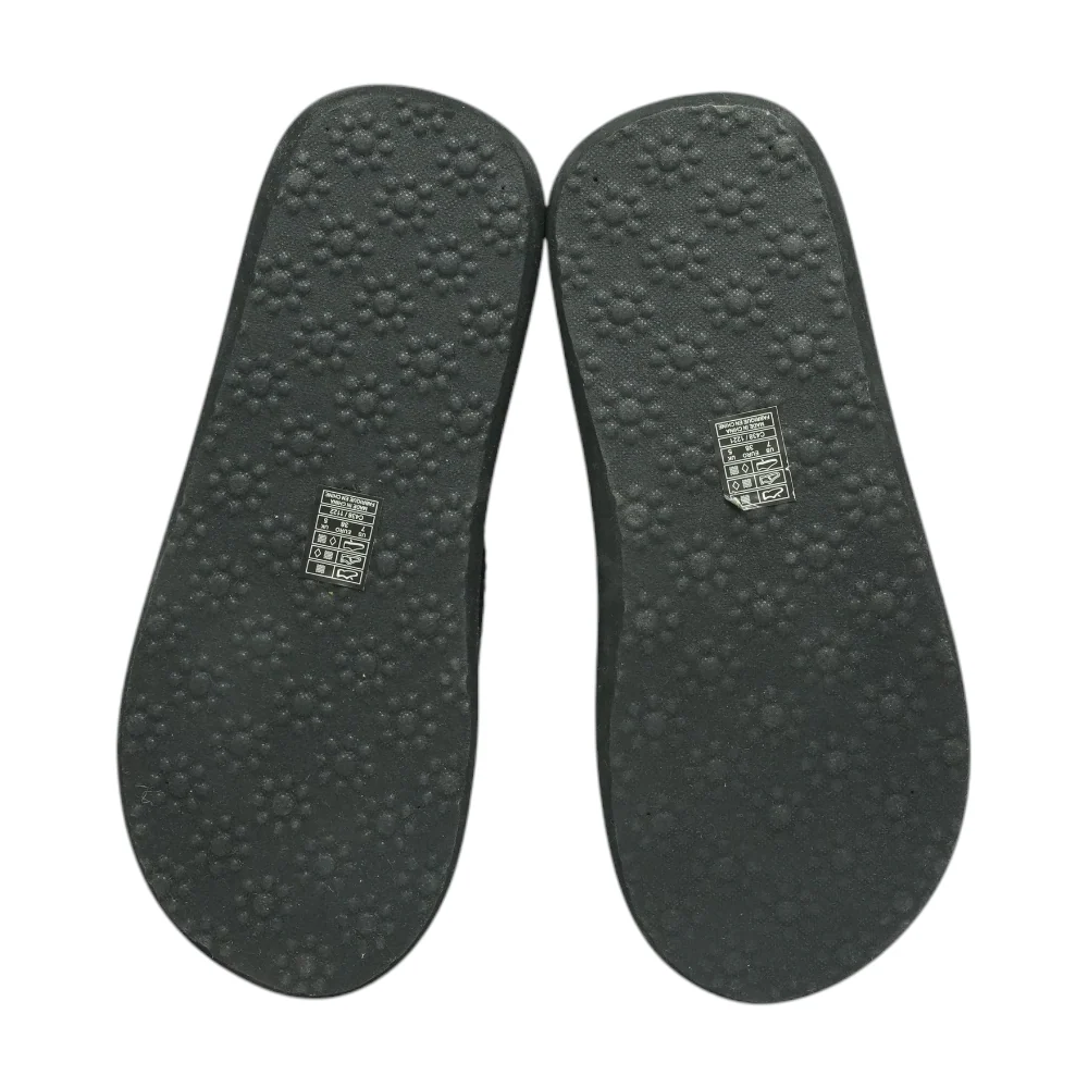Black Flip-Flop Sandals - Image 3