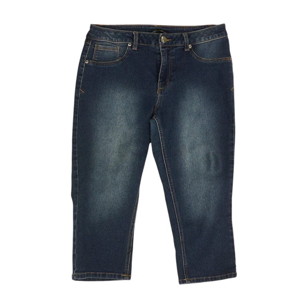 Blue Solid Denim Capris