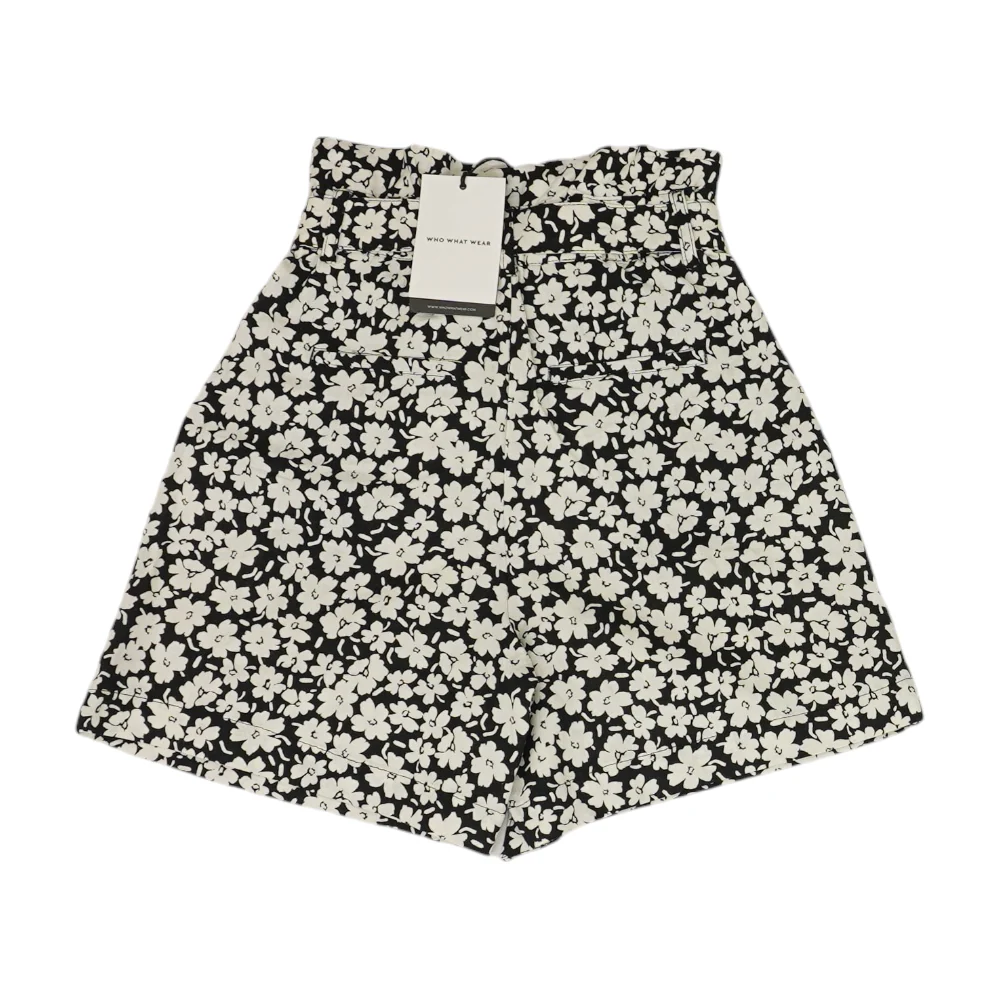 Black Floral Chino Shorts - Image 2