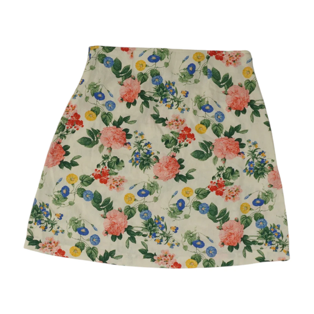 White Floral Mini Skirt - Image 2