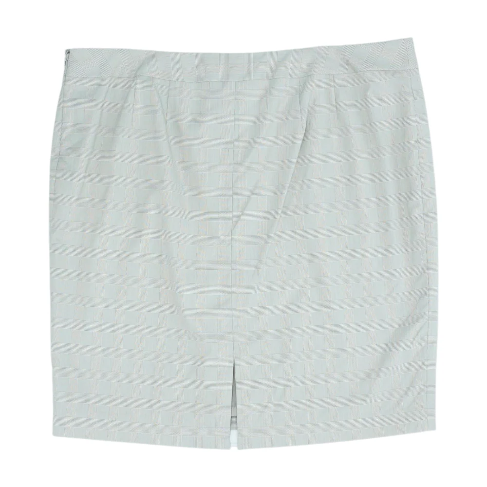 Beige Plus Plaid Mini Skirt - Image 2