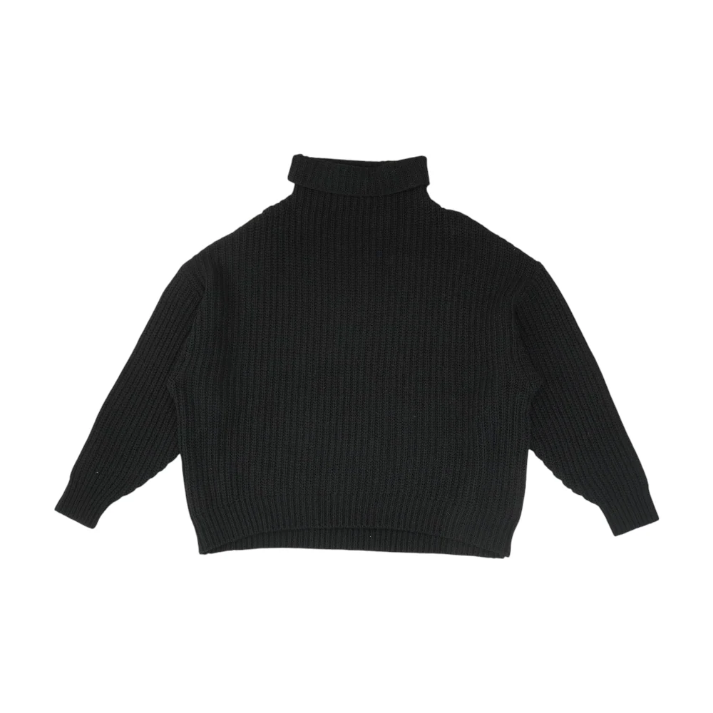 Black Pullover Sweater